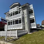 Salt & Salt & Sea Apartment